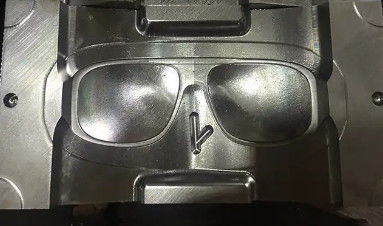 Occhiali da sole di lucidatura della cavità dello stampaggio ad iniezione degli occhiali da sole i multi modellano